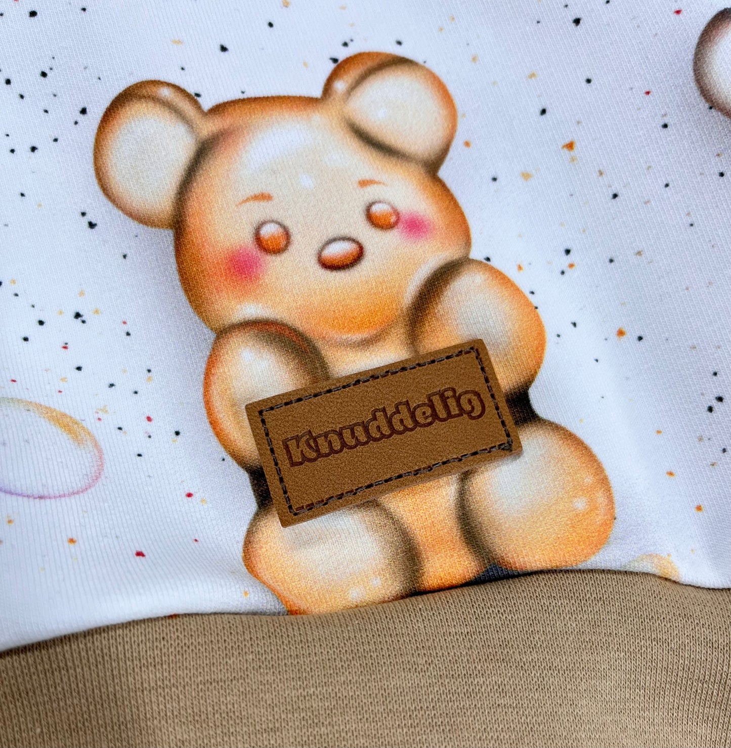 SWEATER GUMMIBÄRCHEN GR.116