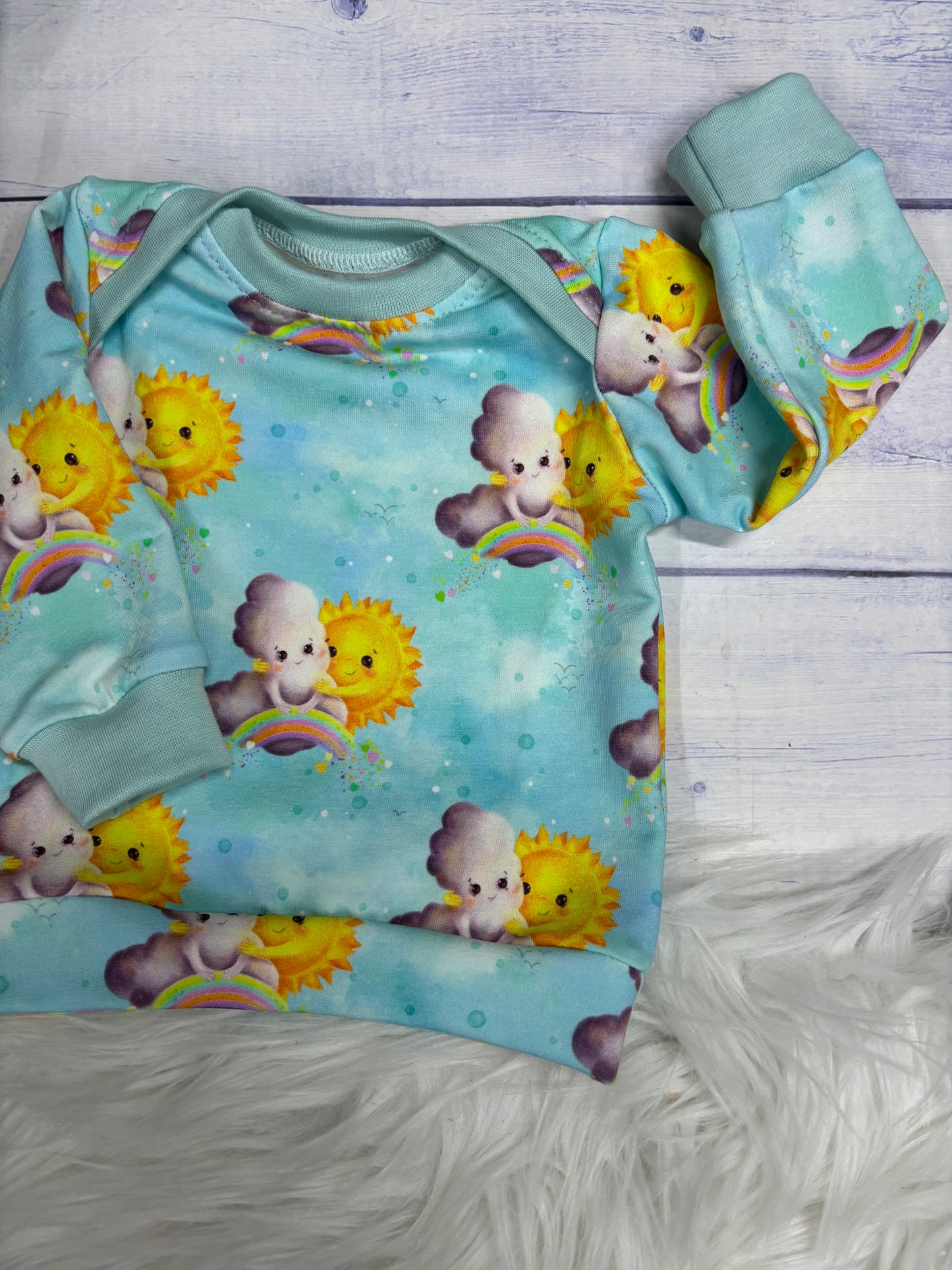 BABYSWEATER mit amerikanischem Ausschnitt Gr.68