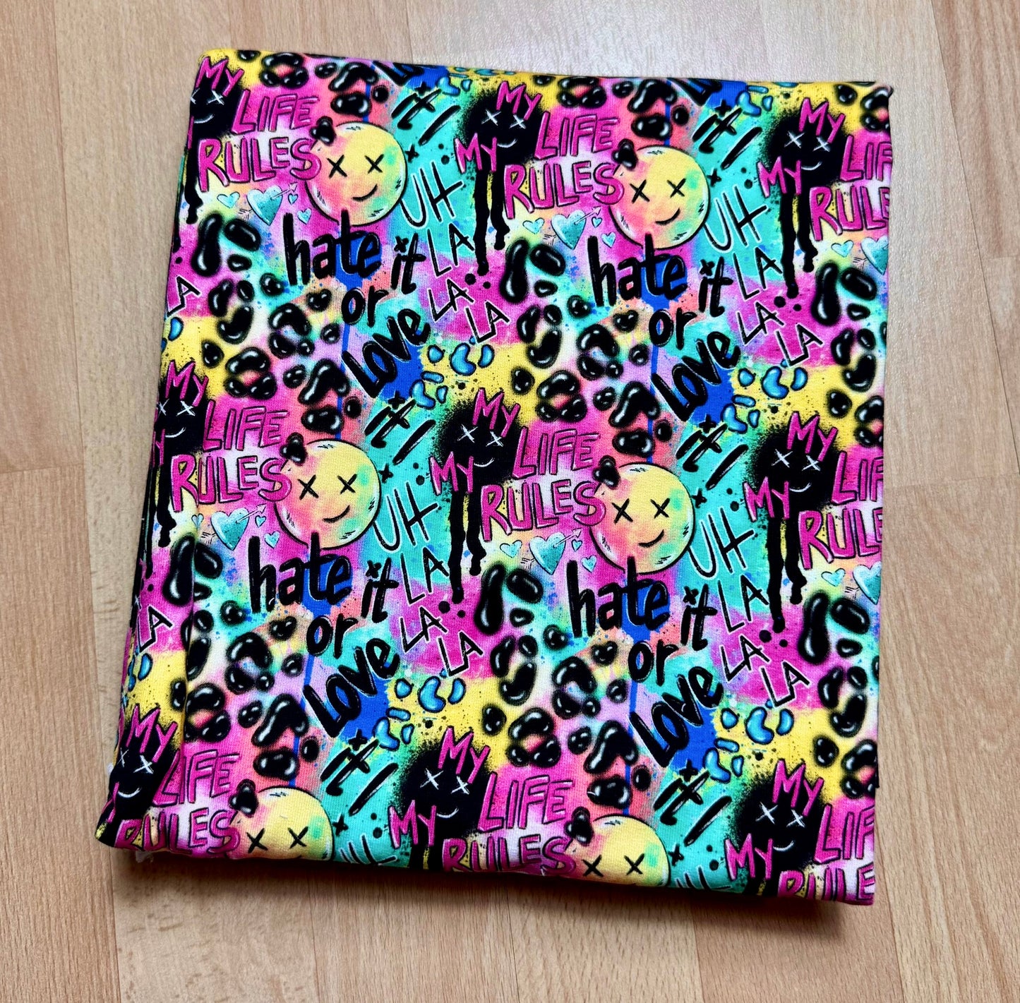 HATE IT OR LOVE IT BUNT Überbreite 180cm French Terry