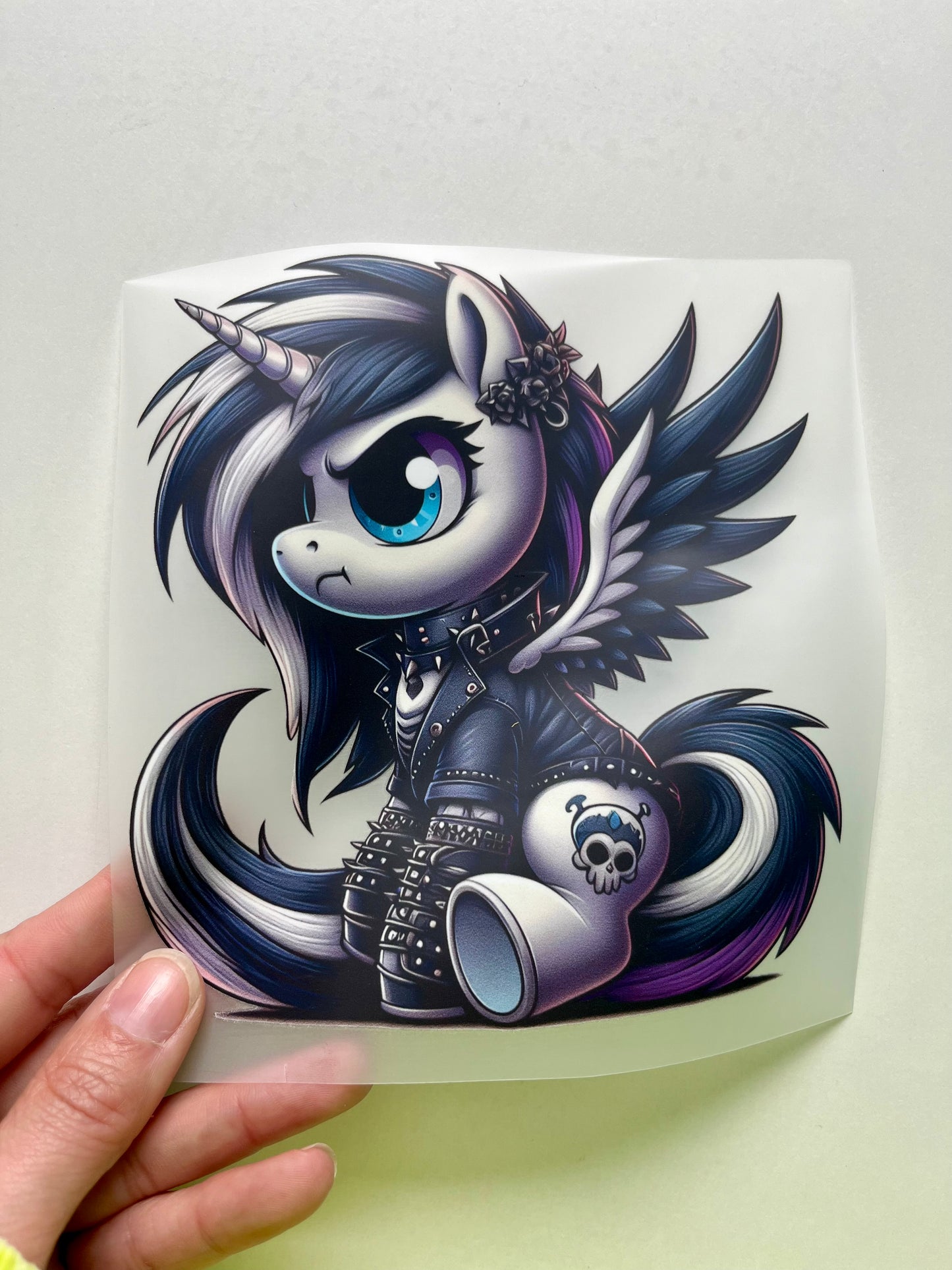 Bügelbild WÜTENDES EINHORN