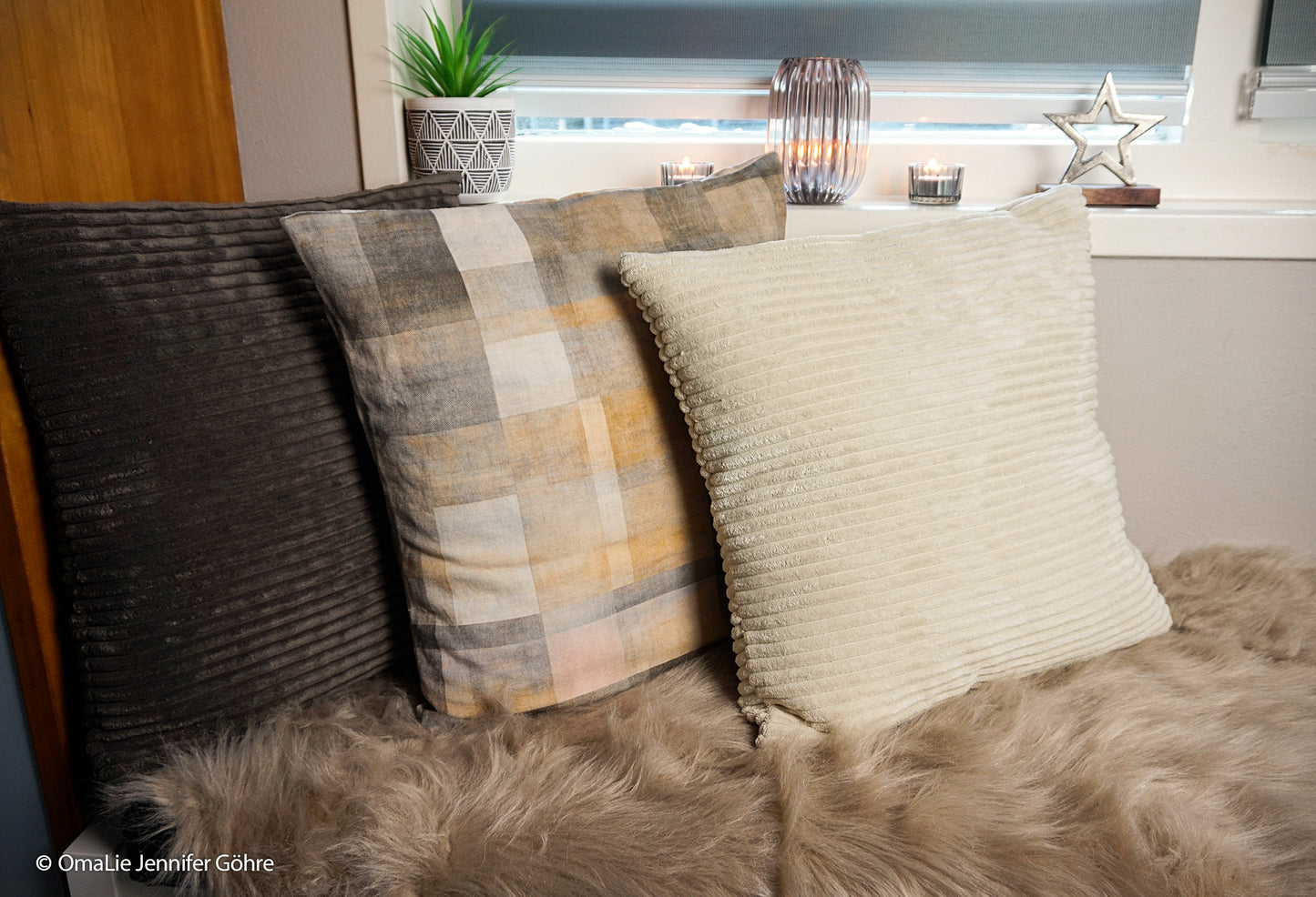 CORD SAMT STOFF - WANJA VON SWAFING altrosa